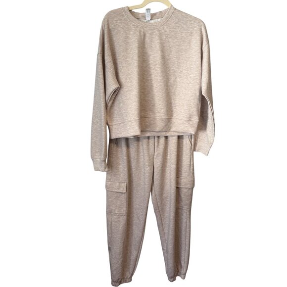 NWT Yogalicious Scuba Tranquility Pullover & Davenport Jogger Set M  Beige - Picture 1 of 11